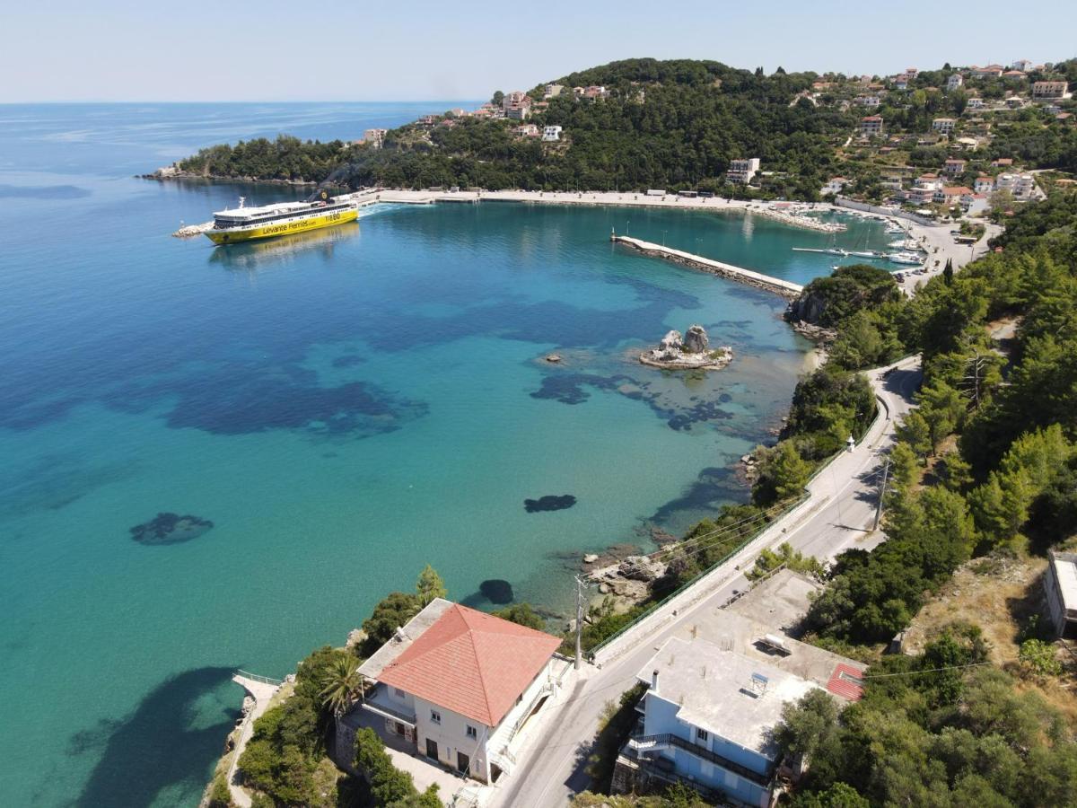 Valsamis Villa Apartments Порос Экстерьер фото
